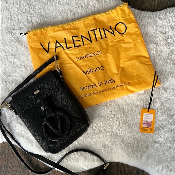 Authentic Valentino Black Genuine Leather Crossbody Bag - Picture 4 of 10